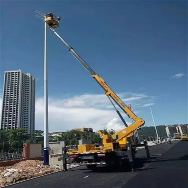 丰顺维修路灯的曲臂升降车出租